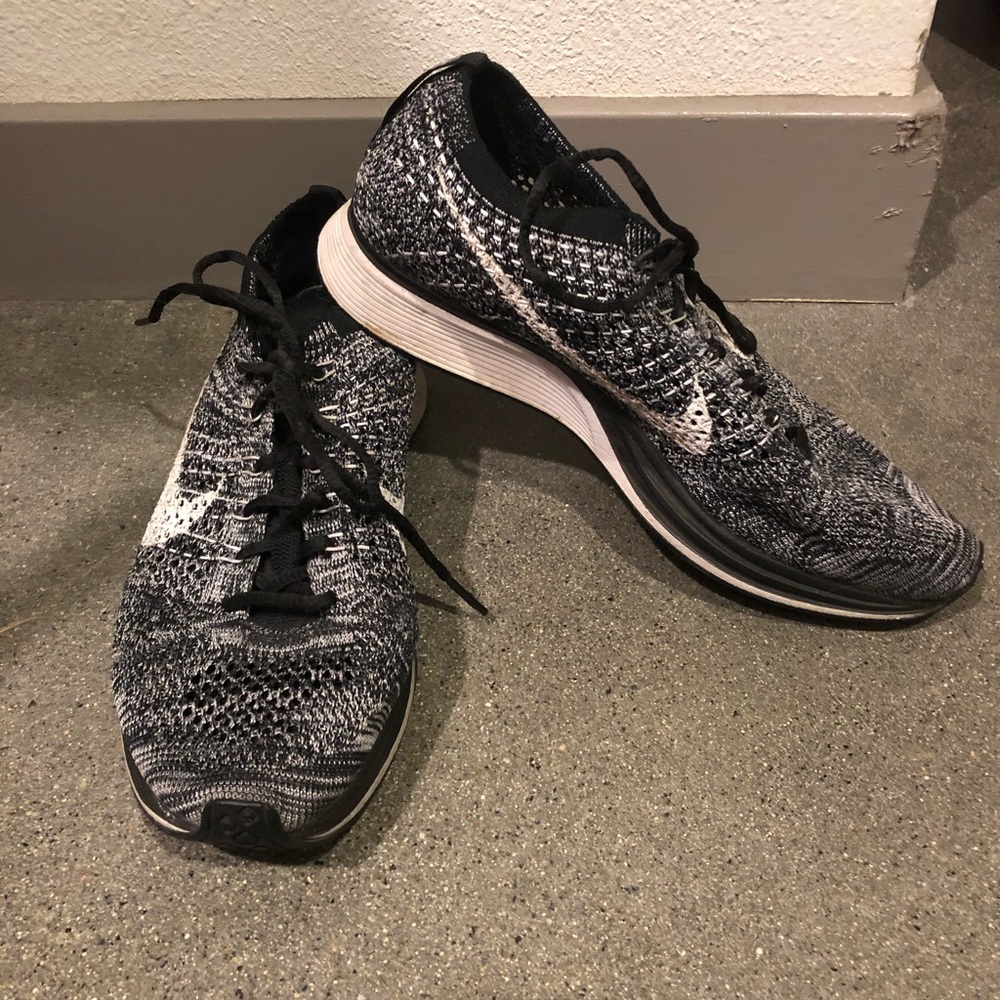 Nike Oreo Flyknit Sneakers